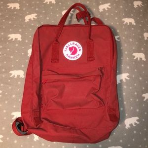 rust red fjallraven kanken backpack